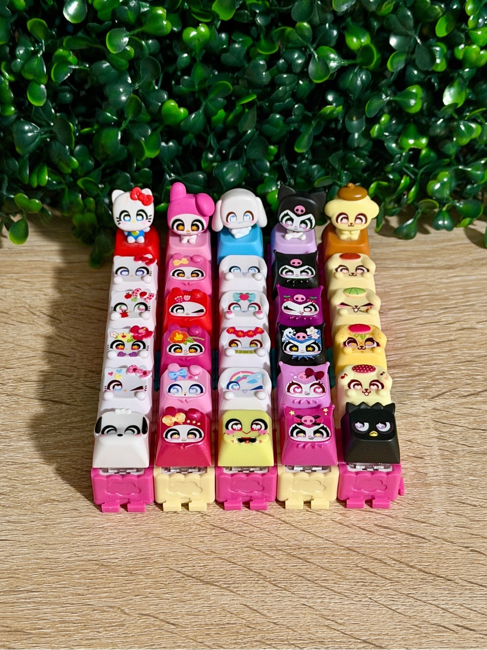 Clickeez Series 1 Hello Kitty and Friends Bundle